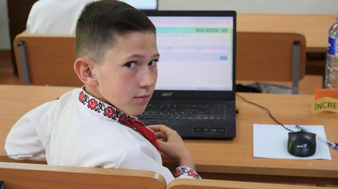 A Moldávia segue as pisadas da Estónia e 1 500 estudantes fazem exames electrónicos de matemática